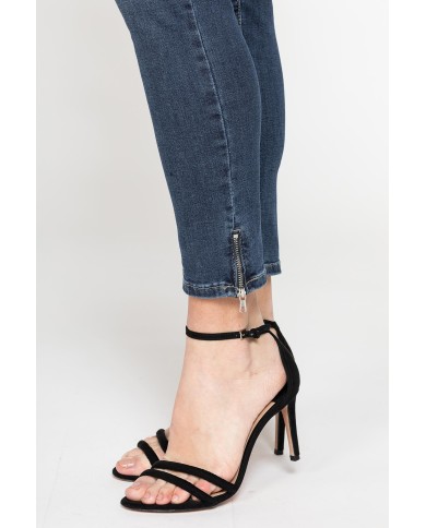 LEGG-JEANS DONNA modello capri in denim super stretch LEGG-JEANS DONNA modello capri in denim super stretch