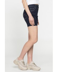 SHORTS ADERENTI A VITA ALTA