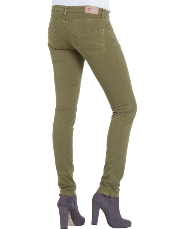 GABARDINA STRETCH. Vita bassa e gamba stretta.