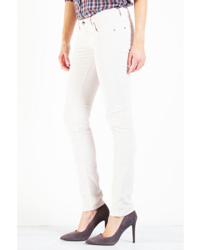 VELLUTO STRETCH MOD. 777. Vita bassa e gamba stretta.