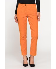 PANTALONE CHINOS IN VELLUTO STRETCH PANTALONE CHINOS IN VELLUTO STRETCH