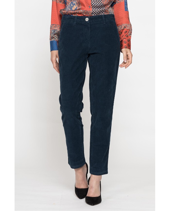 PANTALONE CHINOS IN VELLUTO STRETCH PANTALONE CHINOS IN VELLUTO STRETCH