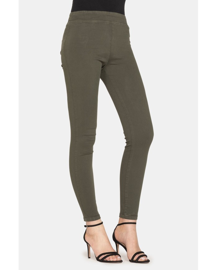 LEGG-JEANS EFFETTO PERFETTO IN GABARDINA SUPER STRETCH 9,3OZ