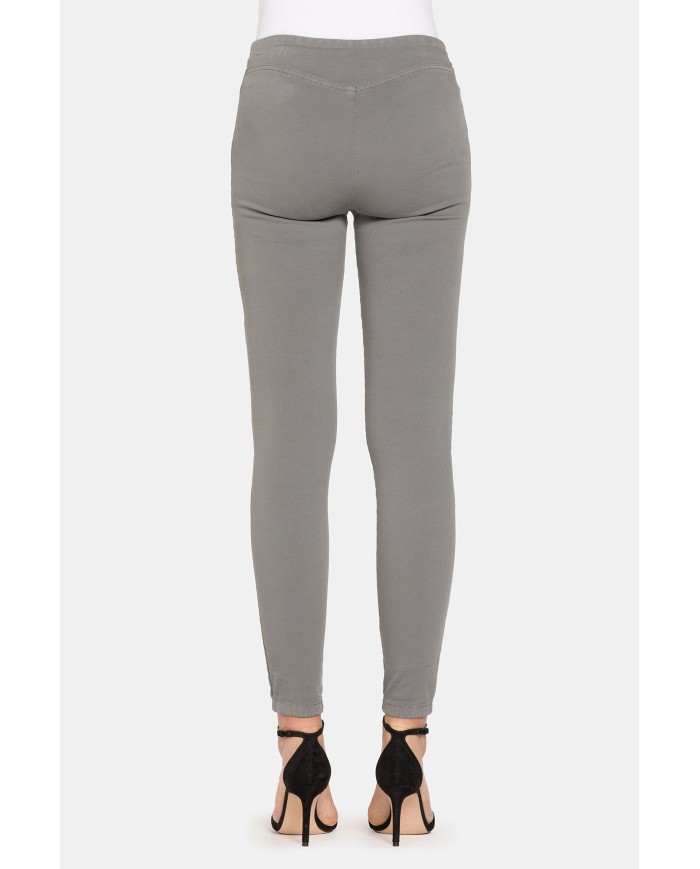 LEGG-JEANS EFFETTO PERFETTO IN GABARDINA SUPER STRETCH 9,3OZ