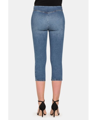 Legg JEANS DONNA EFFETTO PERFETTO modello pinocchietto in denim Legg JEANS DONNA EFFETTO PERFETTO modello pinocchietto in denim