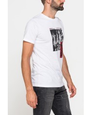T-SHIRT GIROCOLLO IN COTONE CON STAMPE GRAFICHE T-SHIRT GIROCOLLO IN COTONE CON STAMPE GRAFICHE
