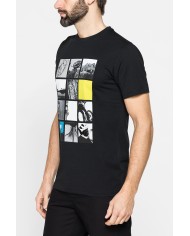 T-SHIRT GIROCOLLO DA UOMO CON STAMPE GRAFICHE T-SHIRT GIROCOLLO DA UOMO CON STAMPE GRAFICHE