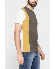 T-SHIRT DI COTONE CON VARIE STAMPE E FANTASIE T-SHIRT DI COTONE CON VARIE STAMPE E FANTASIE