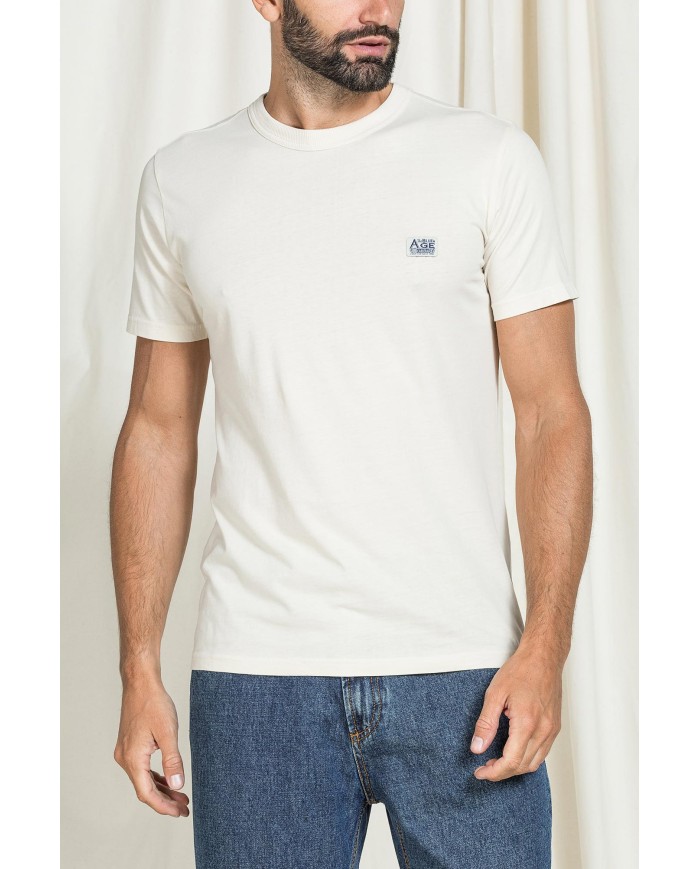 T-SHIRT VINTAGE CON PATCH CAPSULE CARRERA REPLICA