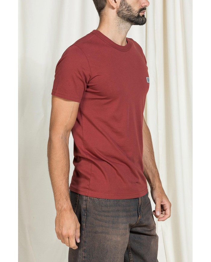 T-SHIRT VINTAGE CON PATCH CAPSULE CARRERA REPLICA