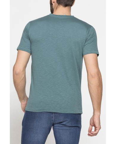 T-SHIRT SCOLLO A V CORTO, CON STAMPA. IN  JERSEY   FIAMMATO DI COTONE