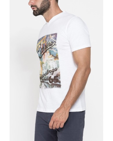 T-SHIRT SCOLLO A V CORTO, CON STAMPA. IN  JERSEY   FIAMMATO DI COTONE