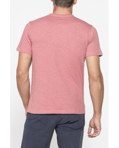 T-SHIRT SCOLLO A V CORTO, CON STAMPA. IN  JERSEY   FIAMMATO DI COTONE