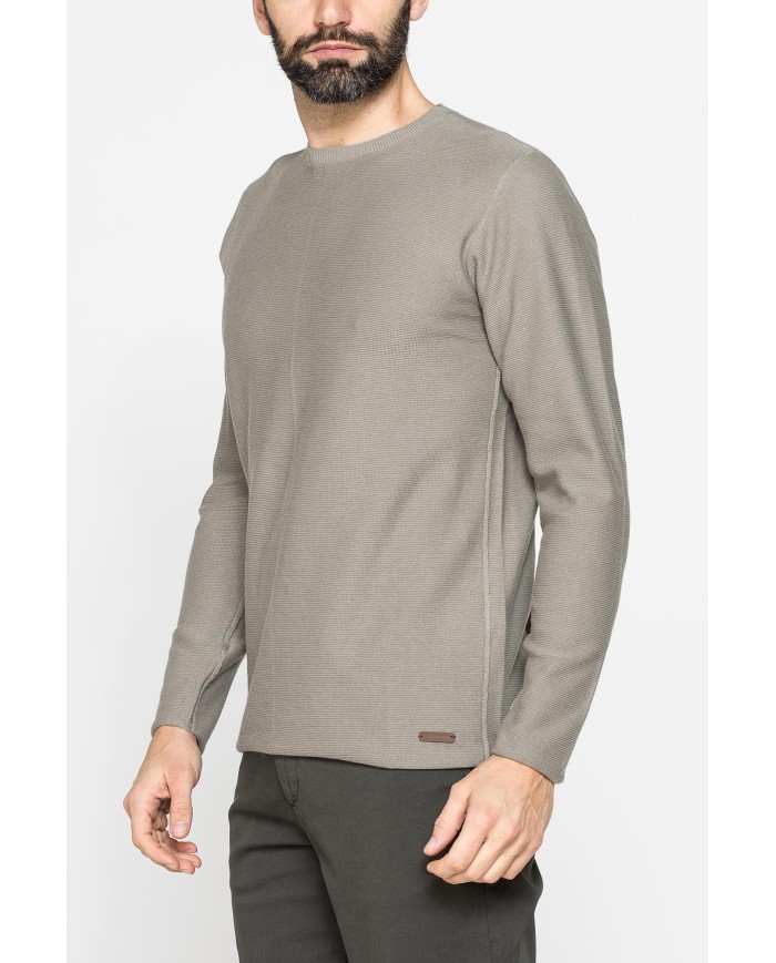 MAGLIA GIROCOLLO A TAGLIO VIVO E FONDO DRITTO