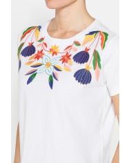 T-SHIRT CON APPLICAZIONI COMFORT FIT