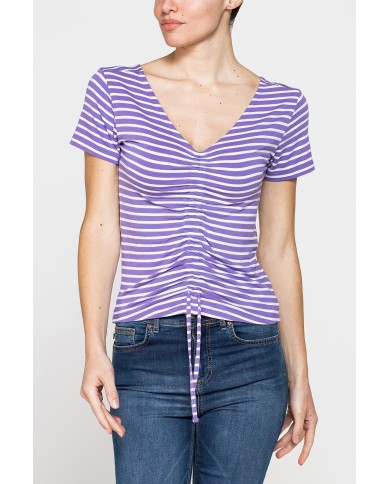 T SHIRT CON COLLO A V E ARRICIATURE IN JERSEY DI VISCOSA