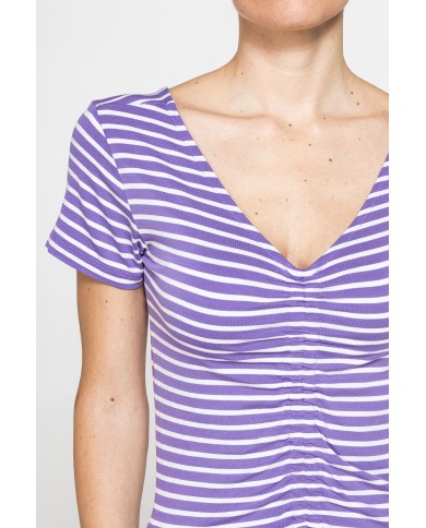 T SHIRT CON COLLO A V E ARRICIATURE IN JERSEY DI VISCOSA