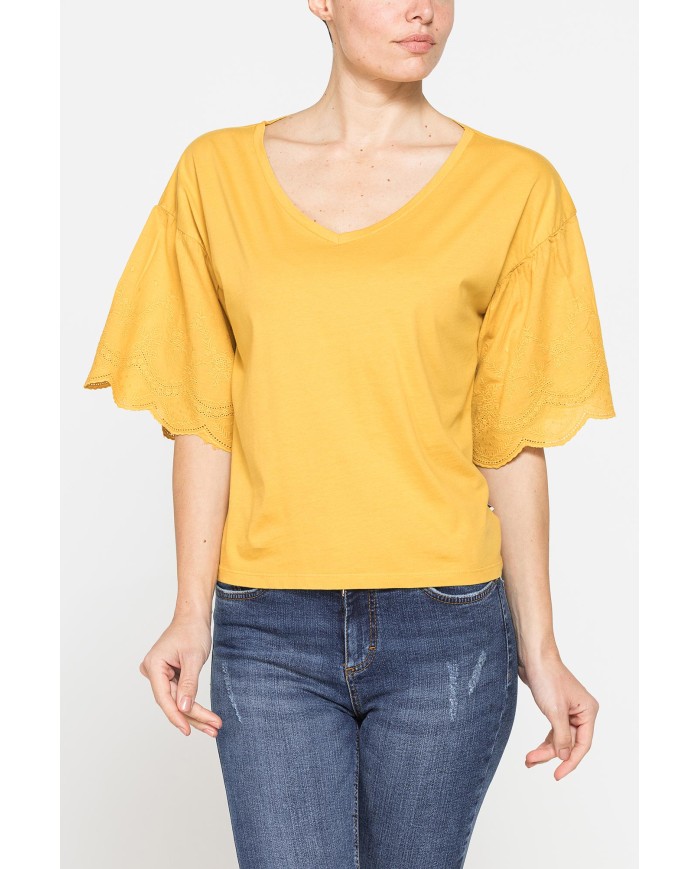 T-SHIRT CON MANICHE SANGALLO COMFORT FIT