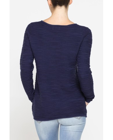 MAGLIA CON SCOLLO A BARCHETTA