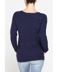 MAGLIA CON SCOLLO A BARCHETTA