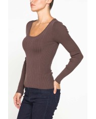 MAGLIA IN COSTINA IRREGOLARE CON SCOLLO QUADRATO