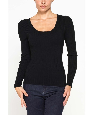 MAGLIA IN COSTINA IRREGOLARE CON SCOLLO QUADRATO