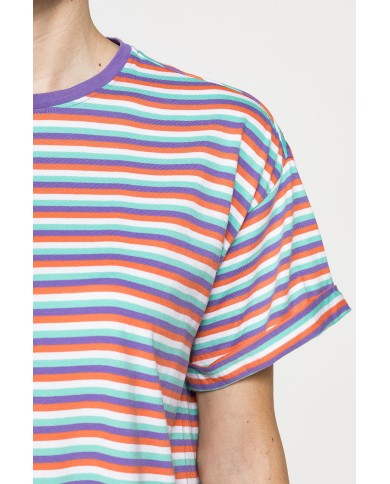 T-SHIRT OVERSIZE MODELLO BOYFRIEND A RIGHE