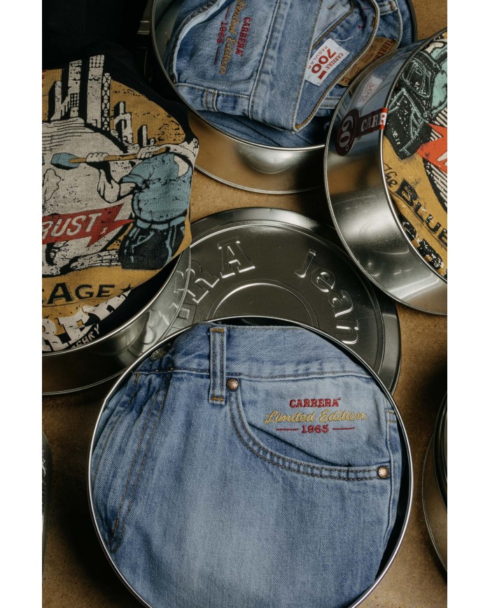 JEANS MOD. 700 CON BUTTON BOX ED. LIMITATA NUMERATA