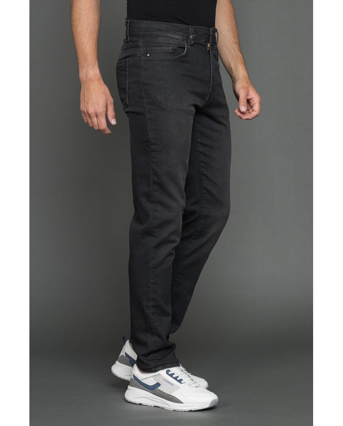 JEANS PASSPORT DA UOMO IN TESSUTO DENIM PLAY DA 10 oz.