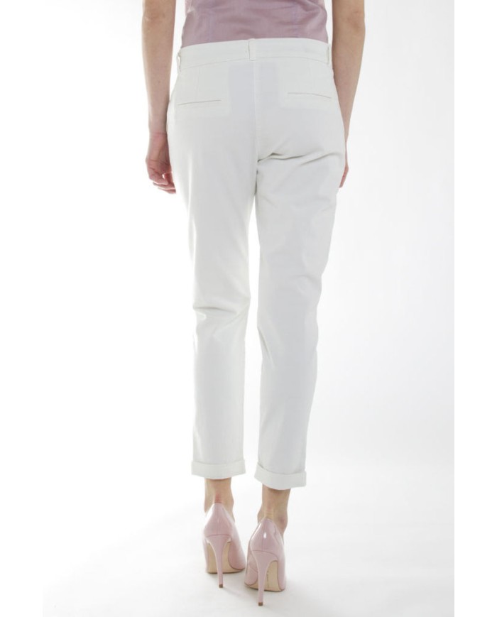 PANTALONE CHINOS. MOD T765