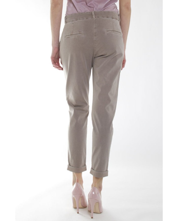 PANTALONE CHINOS. MOD T765