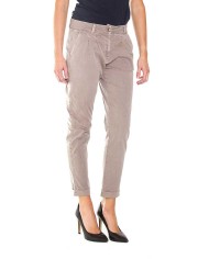 PANTALONE CHINOS IN GABARDINA STRETCH. MOD. T765. Vita regolare e gamba comoda.