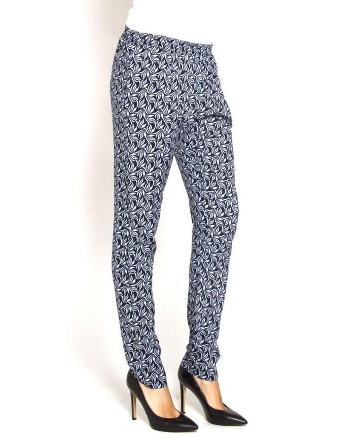 PANTALONE FLUIDO. MOD T771. Vita regolare e gamba regolare