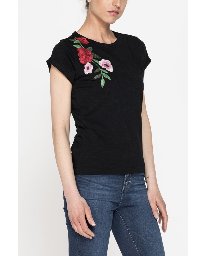 T-SHIRT GIROCOLLO MANICA CORTA CON RICAMO IN TESSUTO SLUB JERSEY