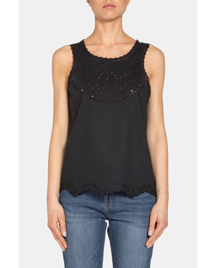 CANOTTA CON RICAMI 100% COTONE.