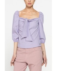 BLUSA CON SCOLLO AMPIO E FIOCCO