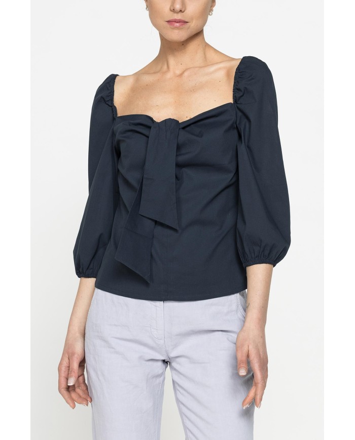 BLUSA CON SCOLLO AMPIO E FIOCCO