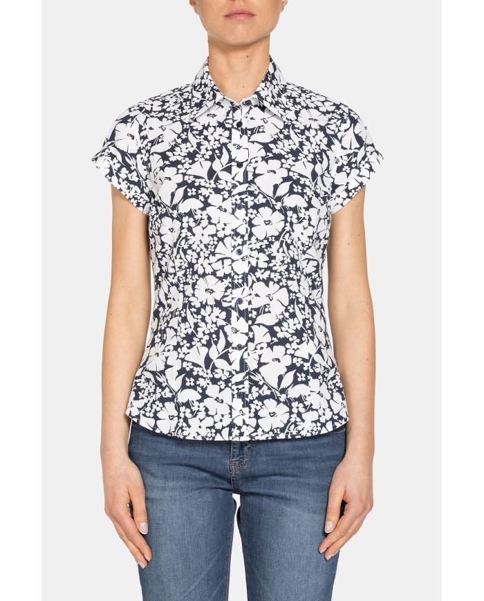 CAMICIA A MANICHE CORTE IN TESSUTO STAMPATO 100% COTONE.