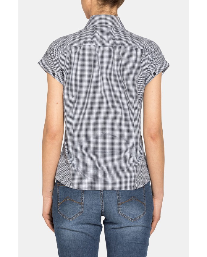 CAMICIA A MANICHE CORTE IN TESSUTO STAMPATO 100% COTONE.