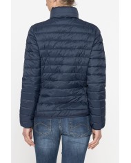 GIUBBINO ULTRALIGHT. TESSUTO E IMBOTTITURA RICICLATI. RESISTENTE ALL'ACQUA