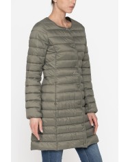 GIUBBINO ULTRALIGHT LUNGO. TESSUTO E IMBOTTITURA RICICLATI. RESISTENTE ALL'ACQUA