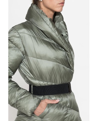 PIUMINO LUNGO CON CINTURA IN VITA, TESSUTO RESISTENTE ALL’ACQUA