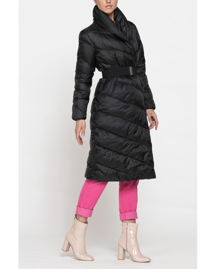 PIUMINO LUNGO CON CINTURA IN VITA, TESSUTO RESISTENTE ALL’ACQUA