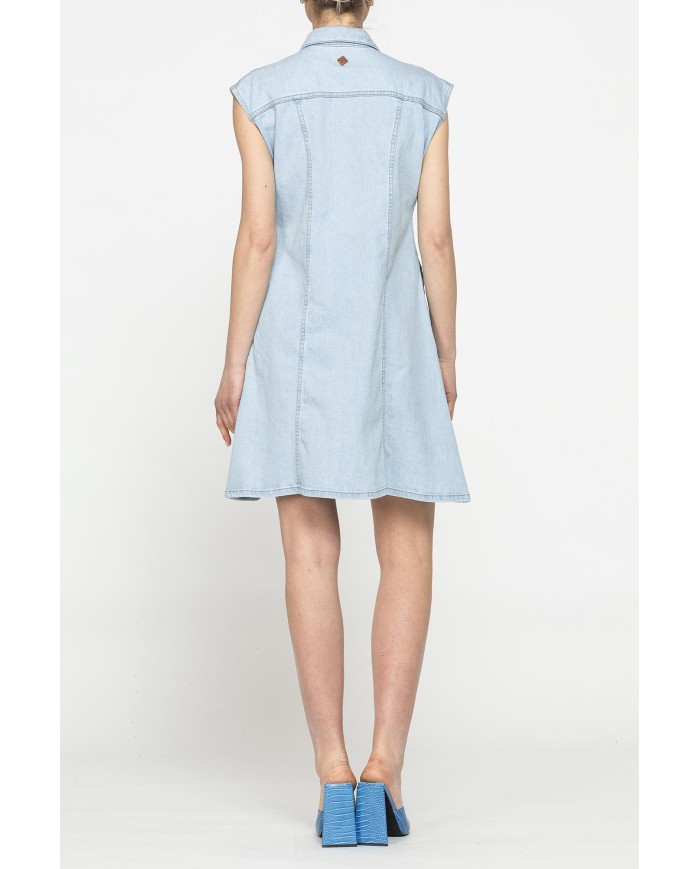 ABITO A SPALLA SCESA