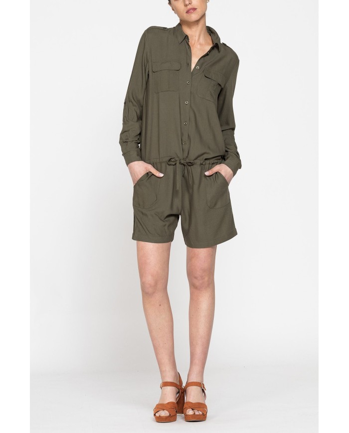 TUTA CORTA IN TESSUTO VISCOSA