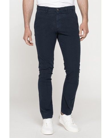 CHINO MOD.617IN TELA LEGGERA ELASTICIZZATA Vita bassa con zip, gamba asciutta. SPINTECH ELASTIC COTONE SULLA PELLE