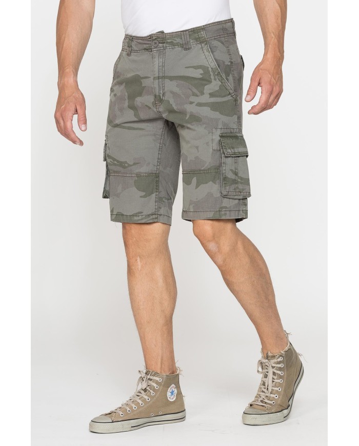 BERMUDA CON TASCONI MOD. 618 IN GABARDINA LEGGERA