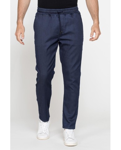 JOGGER JEANS MOD. 629, IN PLAY DENIM LEGGERO SUPER STRETCH 8,5 oz. Vita con elastico e colulisse, tasche alla francese.