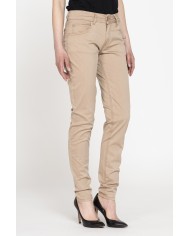 GABARDINA STRETCH ULTRA LEGGERA. Vita e gamba regolare.