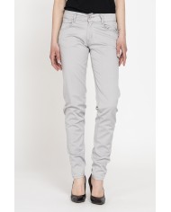 GABARDINA STRETCH ULTRA LEGGERA. Vita e gamba regolare.